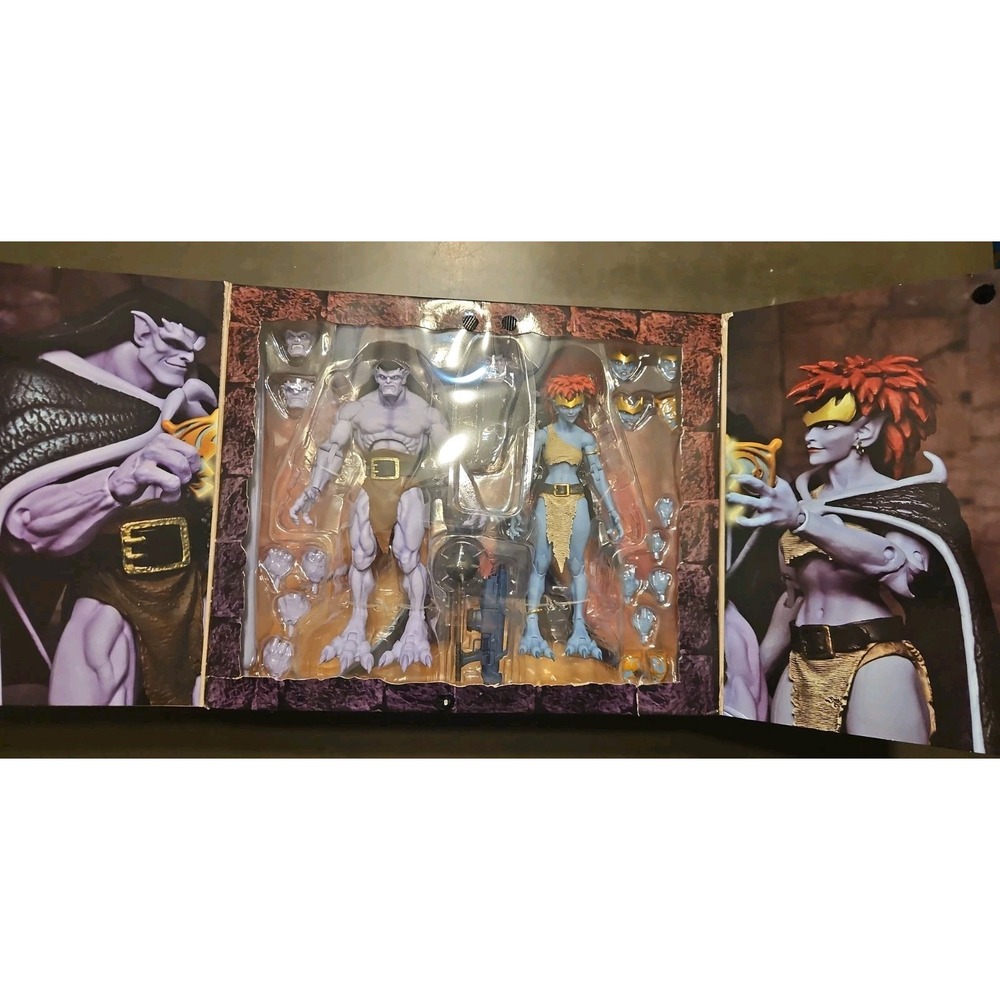 Disney Gargoyles Goliath & Demona Vows Ultimate Action Figure 2-Pack by NECA